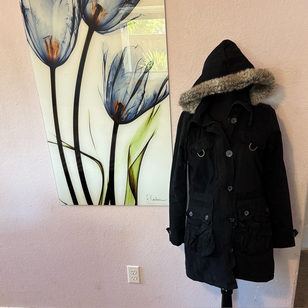 jacket size small